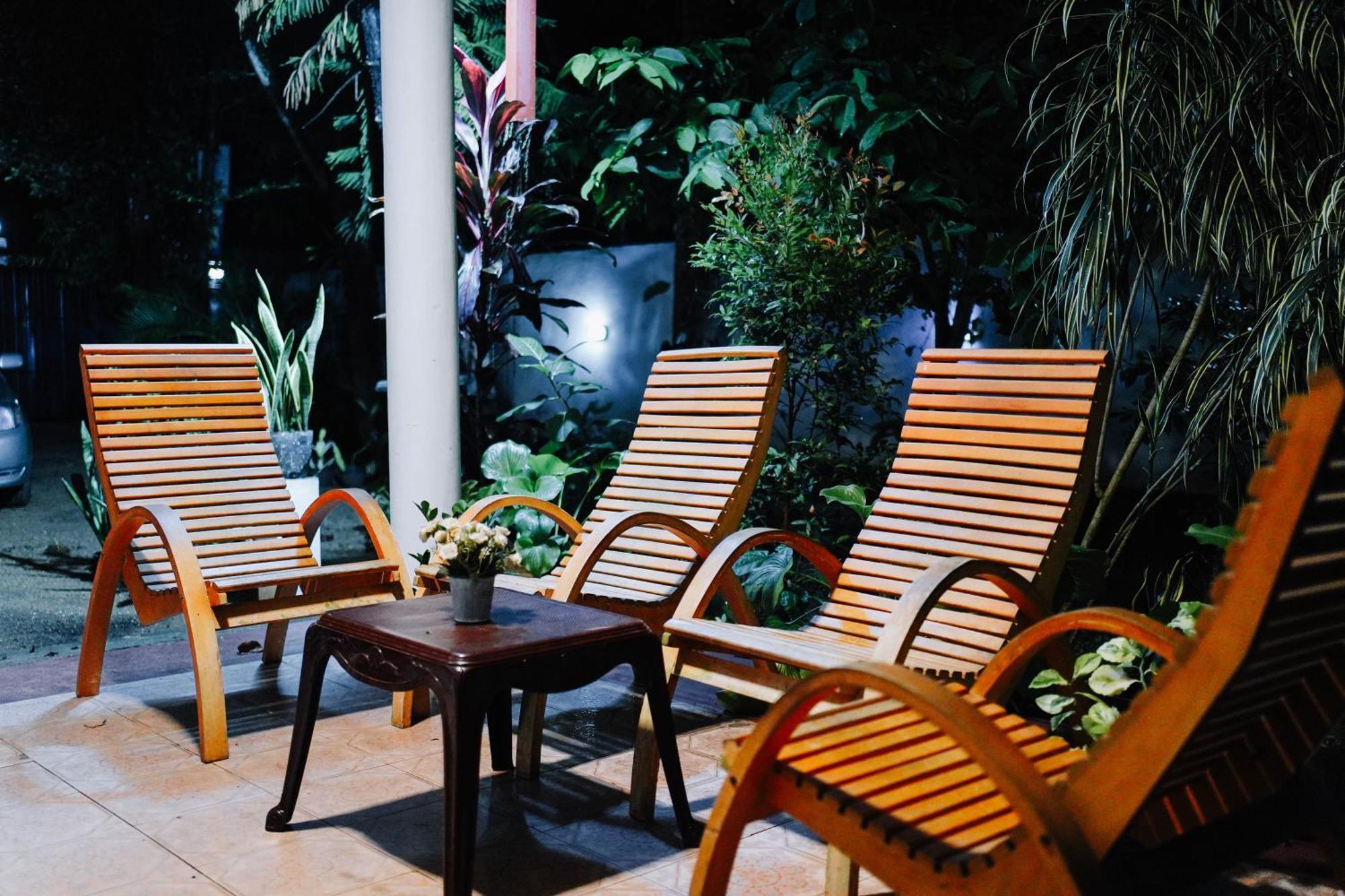 Abhaya Resorts Anuradhapura Exteriör bild